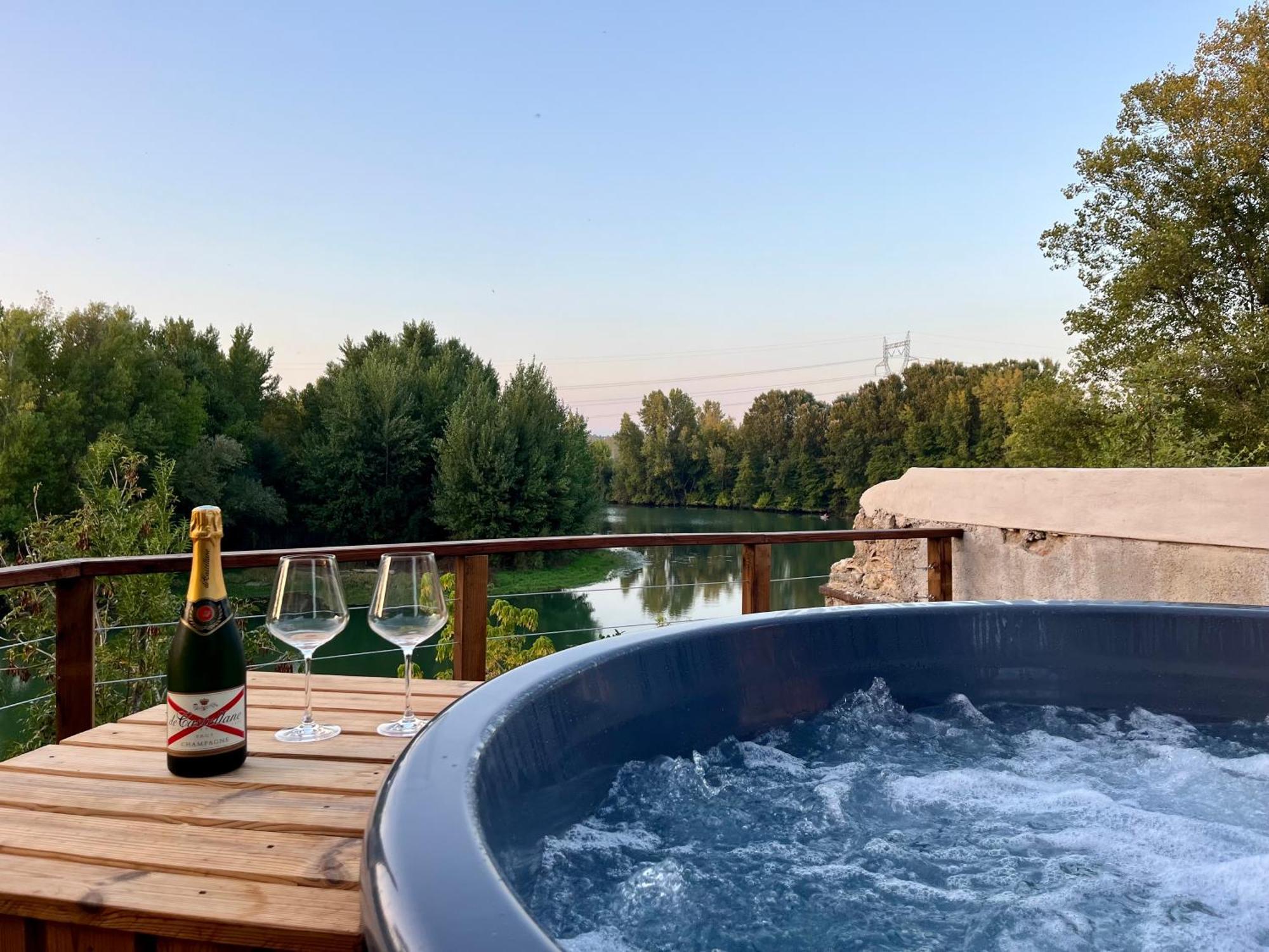 Les Terrasses De Belarga - Maison D'Hotes - Piscine Et Jacuzzi 外观 照片